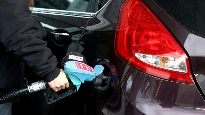 UE gasta 22 mil milhões em combustíveis fósseis importados pela guerra no Irão