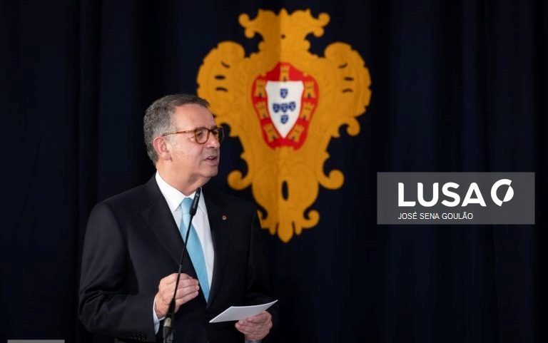 Mau tempo: Presidente promulga apoio de lay-off simplificado a 100%