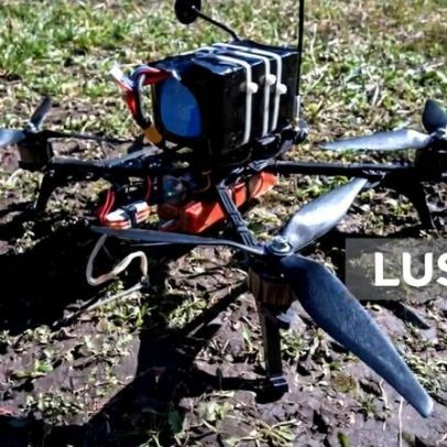 Ataque ucraniano com drones deixa pelo menos quatro mortos na Rússia