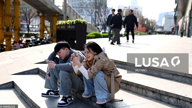 Dívida chinesa resiste à turbulência global e atrai investidores – FT