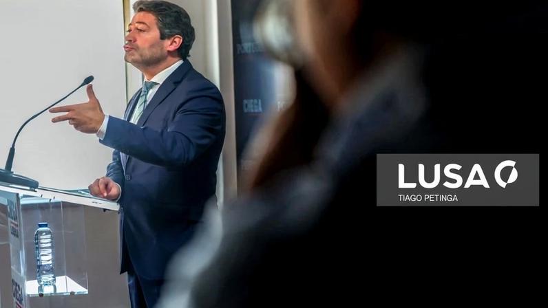 Ventura revela que Chega e Governo vão reunir-se para discutir fim do visto prévio