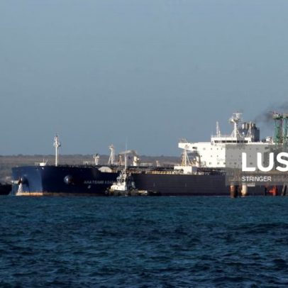 Cuba descarrega 100 mil toneladas de petróleo bruto de petroleiro russo