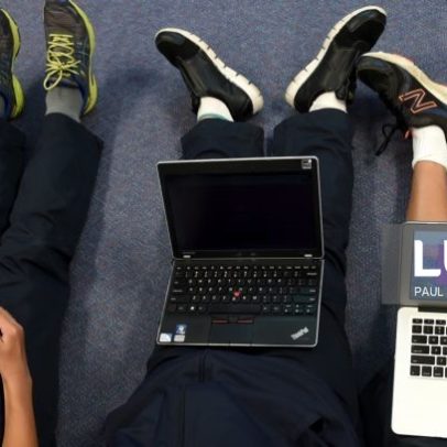 Organizações alertam sobre consequências do fim do controlo de abuso online