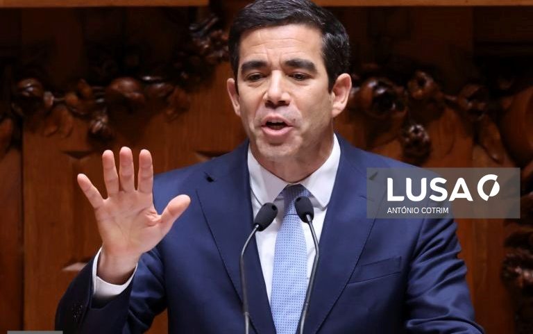 Ministro diz que hoje é dia de aprovar a Lei da Nacionalidade para portugueses