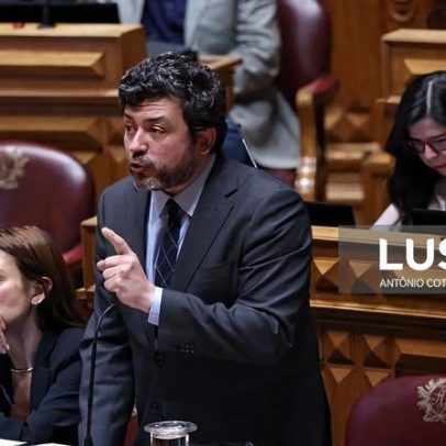 PS acusa PSD, CDS e Chega de não resolverem falhas na lei da nacionalidade