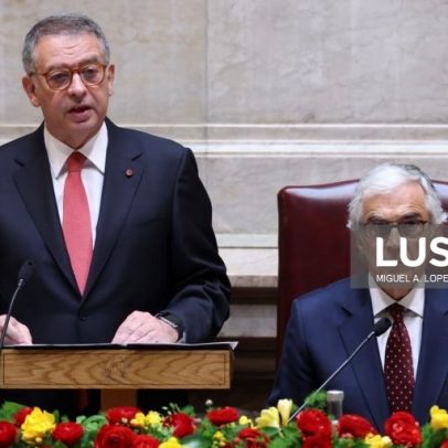 Presidente diz que incumprimento da Constituição frustra portugueses