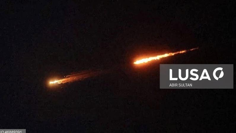 Ataque iraniano com munições de fragmentação deixa ferido no centro de Israel