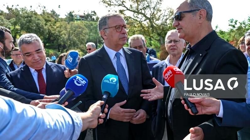 Seguro quer acelerar apoios e pede aos portugueses férias nas zonas afetadas pelo mau tempo