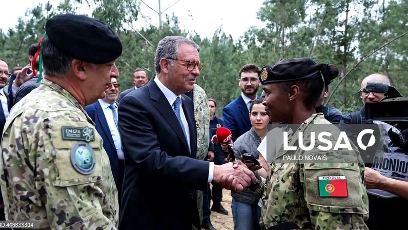 Presidente elogia cooperação das Forças Armadas para prevenir época dos incêndios