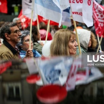 200 manifestantes exigem resposta para os problemas no SNS