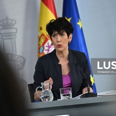 Governo espanhol aprova inclusão do direito ao aborto na Constituição