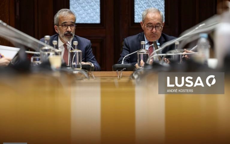 Governo mantém apoio à Ucrânia, mesmo com atenções desviadas para Médio Oriente