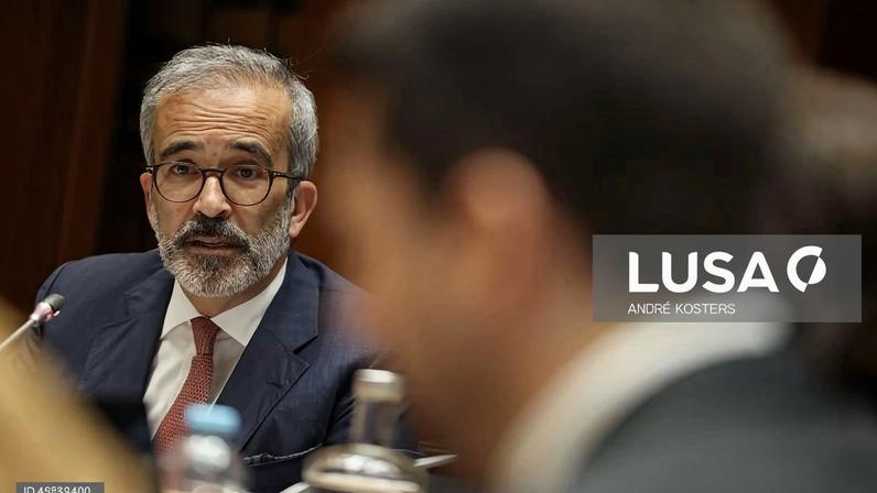 Governo quer facilitar voto de emigrantes, afirma MNE