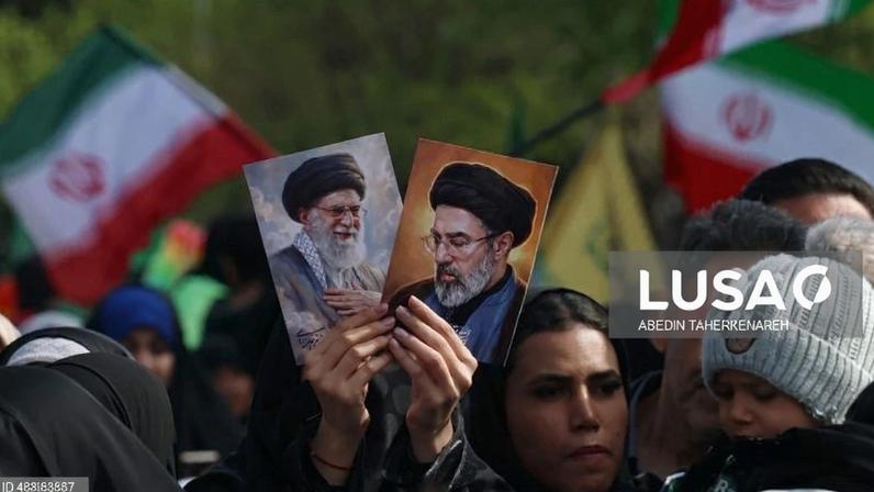 Líder Supremo iraniano afirma que Teerão não renunciará a direitos legítimos