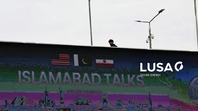 Irão: delegações negociam diretamente em Islamabad, diz Casa Branca