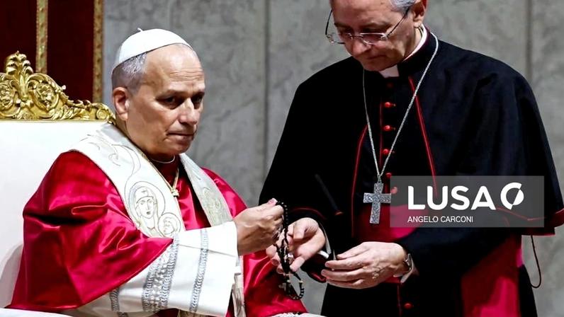 Papa Leão XIV condena quem promove a guerra em oração pela paz no Vaticano