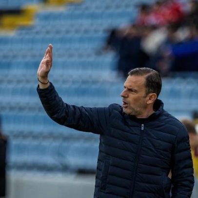 Sotiris Silaidopoulos quer melhorar a prestação do Rio Ave já frente ao AVS