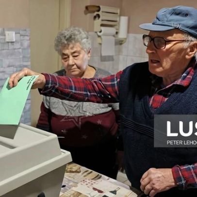 Hungria encerra votação com participação histórica de 77,8%