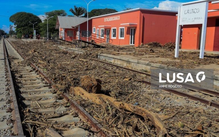 LAR assegura transporte de carga por via ferroviária e rodoviária no Corredor do Lobito