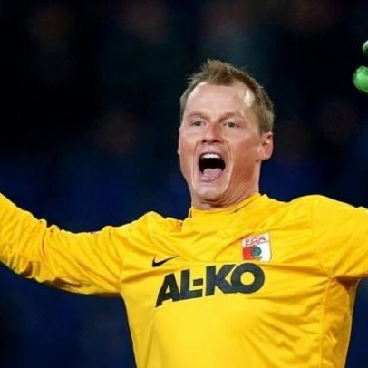 Futebol europeu lamenta a morte de Manninger aos 48 anos