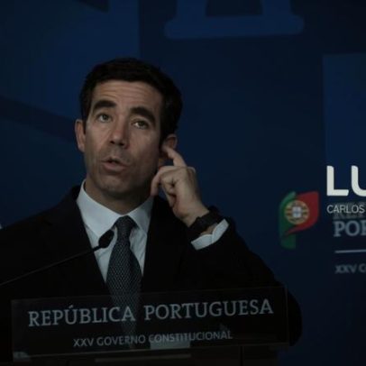 Governo aumenta teto de ajustes diretos: serviços 75 mil€, empreitadas 150 mil€