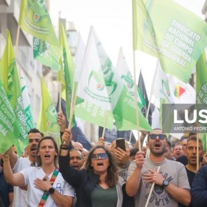 Mil elementos das forças de segurança protestam contra cortes nas reformas