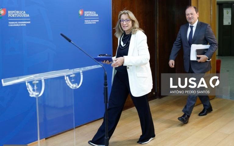 Governo confiante que UGT “saberá honrar tradição de diálogo” na lei laboral