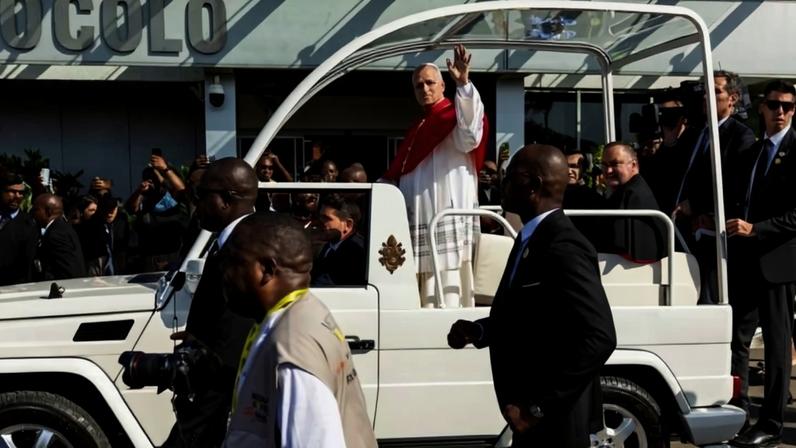 Papa/Angola: Ministro atribui a excesso de entusiasmo rutura do cordão de segurança