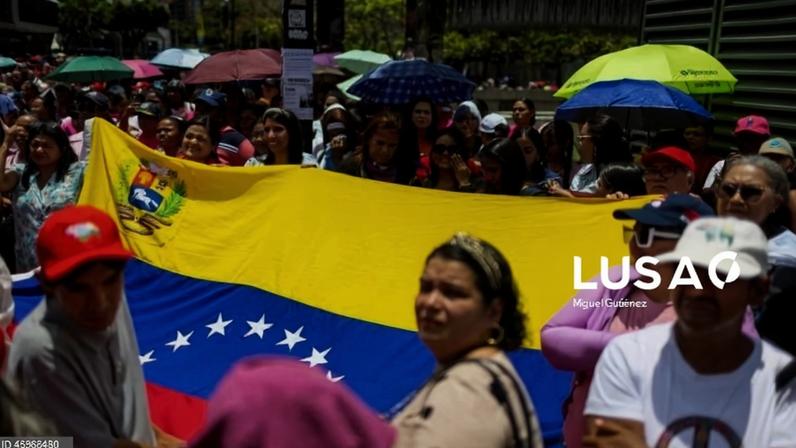 Militares reformados exigem eleições livres na Venezuela