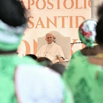 Papa critica colonização de recursos minerais da África pela Guiné Equatorial
