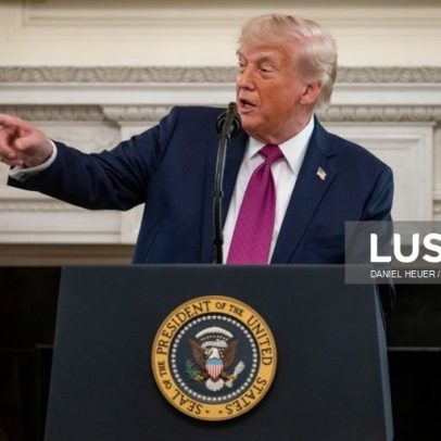 Trump afirma que bloqueio naval contra o Irão é necessário para chegar a acordo
