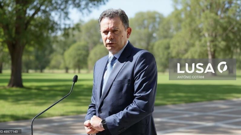 Montenegro defende que acordo laboral depende da cedência da UGT