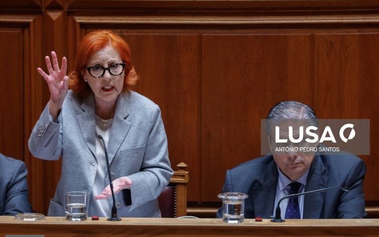 Refinaria de Sines é “essencial” mas Governo só pode ajudar a torná-la mais competitiva - ministra