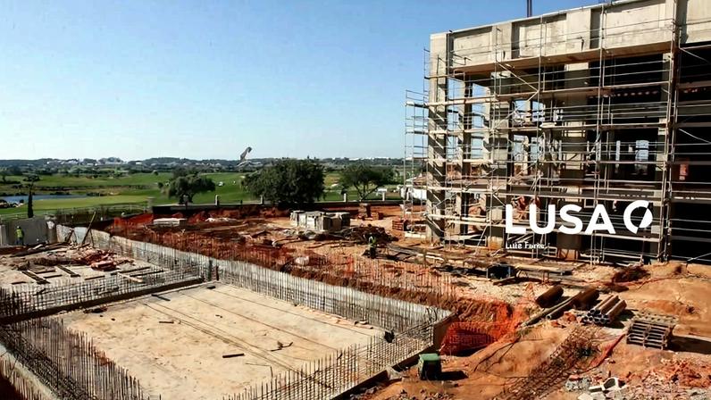 Licenças para construção e reabilitação habitacional caem 15,9% até fevereiro