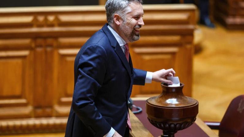 Pedro Nuno Santos regressa ao Parlamento na quarta-feira