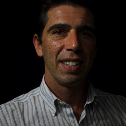 Entre a urgência anunciada e a negociação permanente no SNS