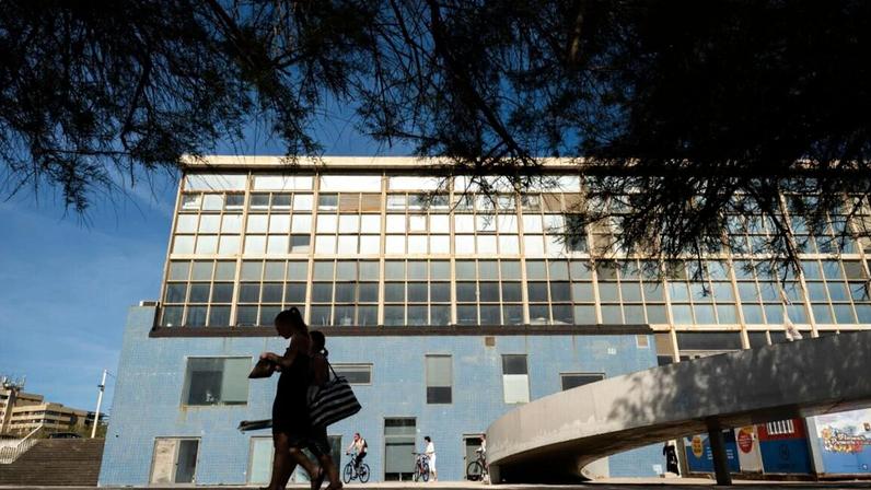 Edifício Transparente será parcialmente demolido no próximo ano