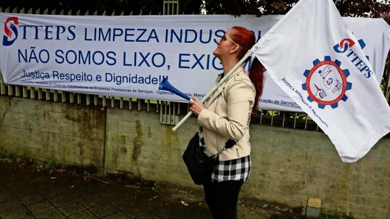 Limpeza em Matosinhos paga salários em atraso após greve de 300 trabalhadores