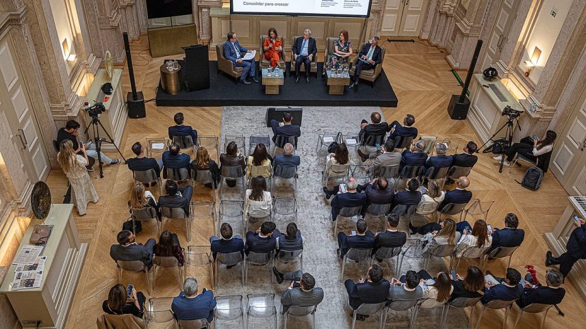 Banco de Fomento lança 30 mil milhões para consolidar PME e aumentar produtividade