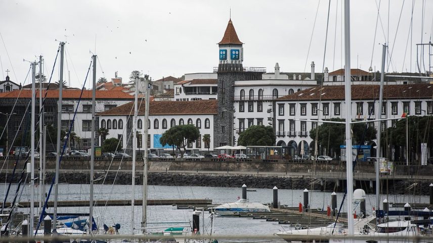 Açores registam queda de 4,4% em passageiros em março de 2026