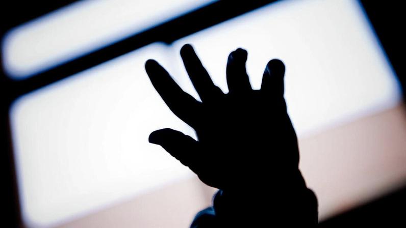 Médico investigado por partilha de imagens de feto morto nos Açores