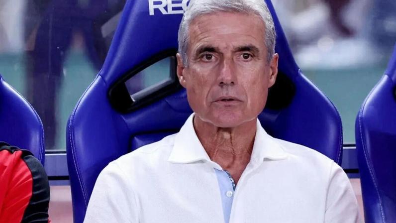 Luís Castro vive uma fase menos positiva no emblema brasileiro