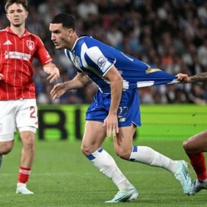 Nottingham Forest frente ao FC Porto em atualização minuto a minuto