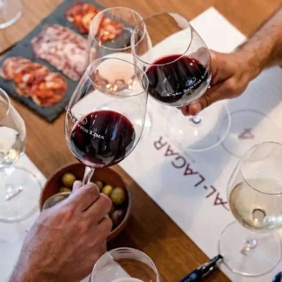 Enoturismo Al-Lagar em Tavira revela vinhos que refletem o Algarve