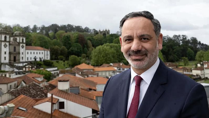 Presidente da Câmara da Feira pede mais investimento no sul da Área Metropolitana