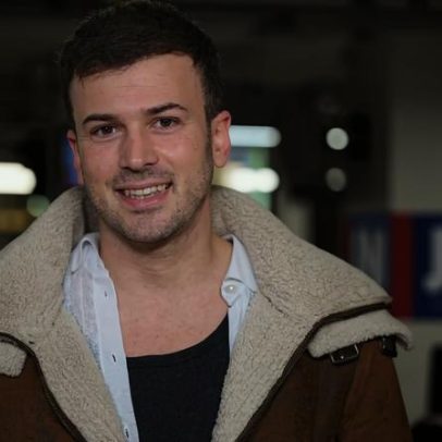 David Carreira emociona-se ao recordar infância e irmã Sara