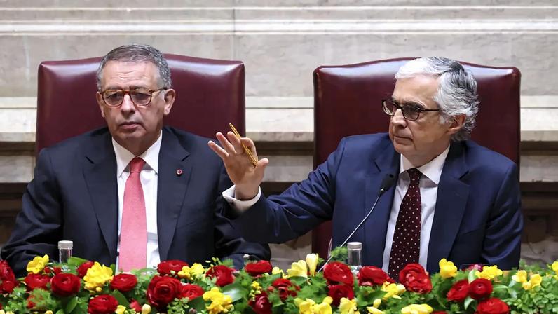 Aguiar-Branco recusa que incidente com constituintes ofusque o dia