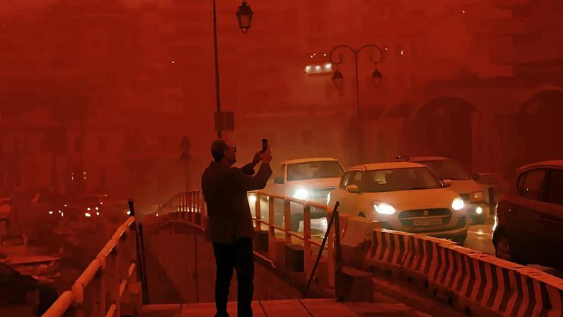 Homem morre perto de Atenas em tempestade; poeira do Saara cobre Creta de laranja