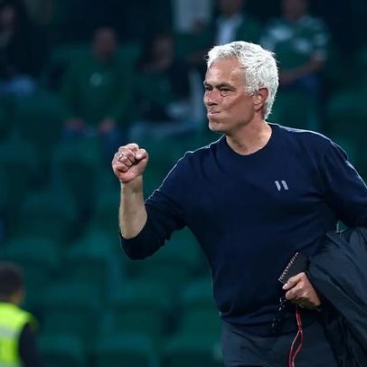Mourinho comenta gesto no final do jogo: interpretem como quiserem