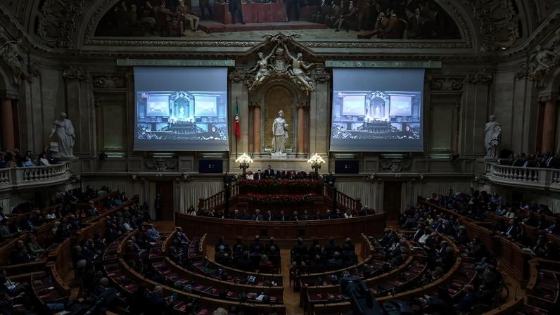 Maioria dos partidos já defendeu que pretende mais transparência sobre os financiadores